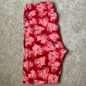 LulaRoe valentines leggings TC
